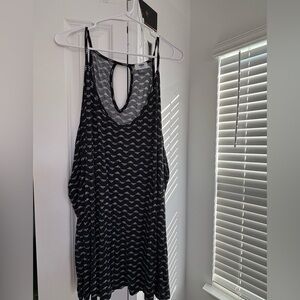 Black and White Patterned Sleeveless tank